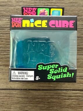 NeeDoh Nice Cube
